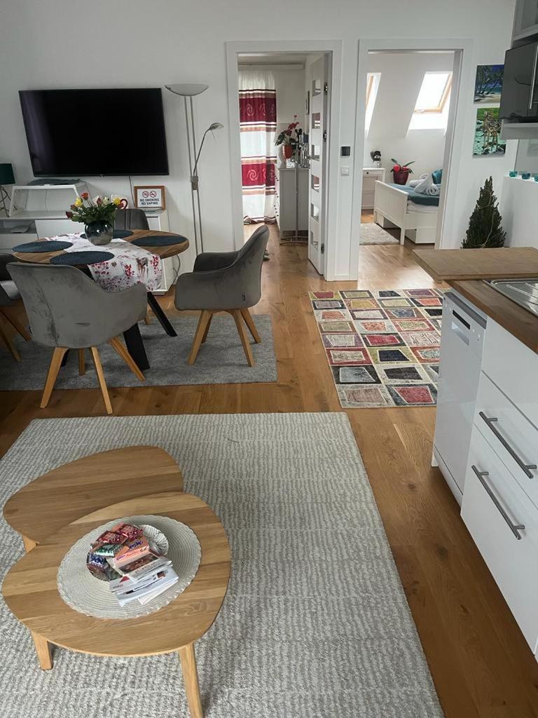 B-Apartment Vienna 12 ภายนอก รูปภาพ
