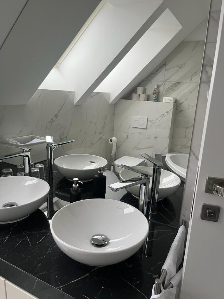 B-Apartment Vienna 12 ภายนอก รูปภาพ